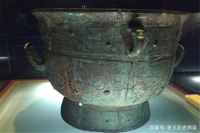 直击长江排污口排查:每人日均徒步数万步,确保污口一个不漏“b体育”(图3) 必一