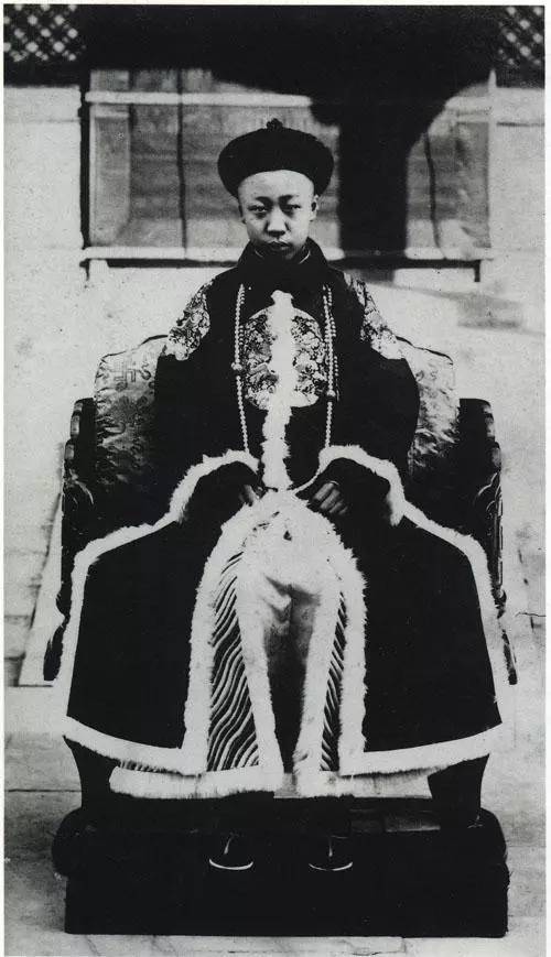 长航局安委会2019年第三次会议暨船舶污染防治现场推进会召开:b体育(图2) Bsports必一体育